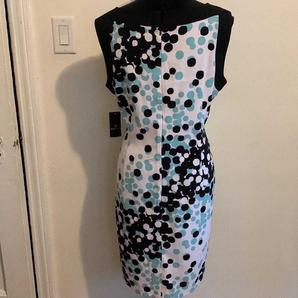 COPY - Ronnie Nicole Shift Dress - Picture 4 of 8